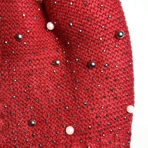 NWT Pearl and rhinestone fleece lined pompon hat - Picture 3 of 4